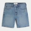 Above-the-Knee Loose Denim Shorts,Above-the-Knee Loose Denim Shorts