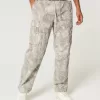 Baggy Camo Cargo Pull-On Pants,Baggy Camo Cargo Pull-On Pants Baggy Camo Cargo Pull-On Pants,Baggy Camo Cargo Pull-On Pants