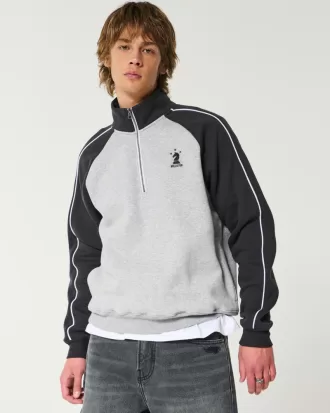 Boxy Fleece Logo Half-Zip Sweatshirt,Boxy Fleece Logo Half-Zip Sweatshirt