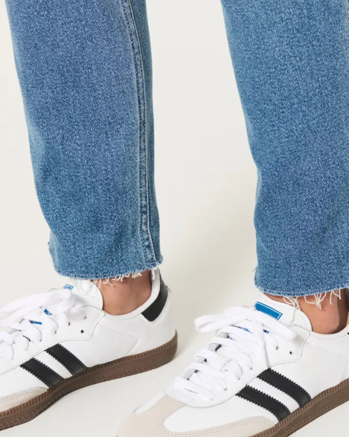 Curvy Ultra High-Rise Ripped Medium Wash Mom Jeans,Curvy Ultra High-Rise Ripped Medium Wash Mom Jeans