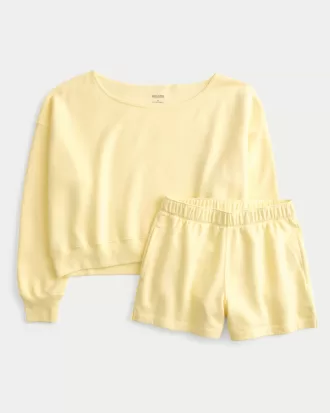 Easy Off-the-Shoulder Sweatshirt & Fleece Shorts Set,Easy Off-the-Shoulder Sweatshirt & Fleece Shorts Set