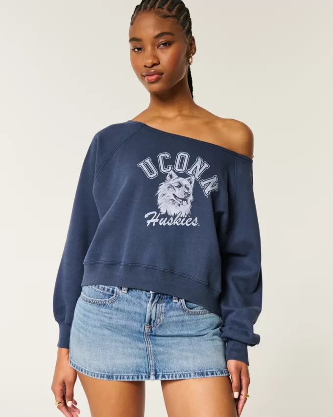 Easy Off-the-Shoulder UConn Huskies Graphic Sweatshirt,Easy Off-the-Shoulder UConn Huskies Graphic Sweatshirt