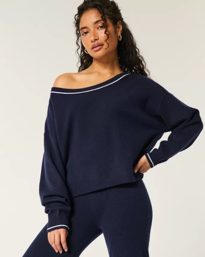 Gilly Hicks Cozy Off-the-Shoulder Sweater,Gilly Hicks Cozy Off-the-Shoulder Sweater