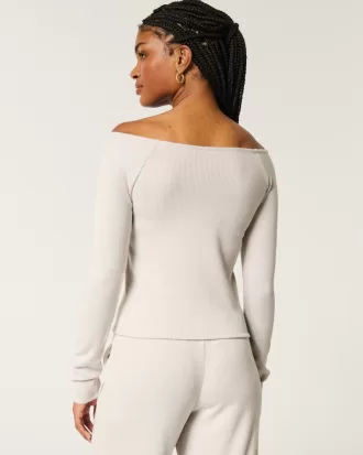 Gilly Hicks Wide V-Neck Top,Gilly Hicks Wide V-Neck Top