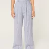 Hollister Livvy Ultra High-Rise Linen-Blend Wide-Leg Pants,Hollister Livvy Ultra High-Rise Linen-Blend Wide-Leg Pants Hollister Livvy Ultra High-Rise Linen-Blend Wide-Leg Pants,Hollister Livvy Ultra High-Rise Linen-Blend Wide-Leg Pants