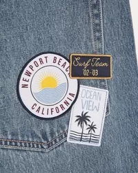 Low-Rise Medium Wash Graphic Patch Extreme Baggy Jeans,Low-Rise Medium Wash Graphic Patch Extreme Baggy Jeans