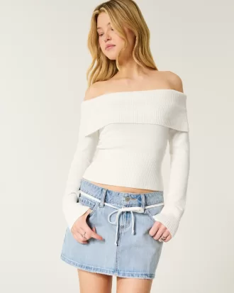 Off-the-Shoulder Sweater,Off-the-Shoulder Sweater
