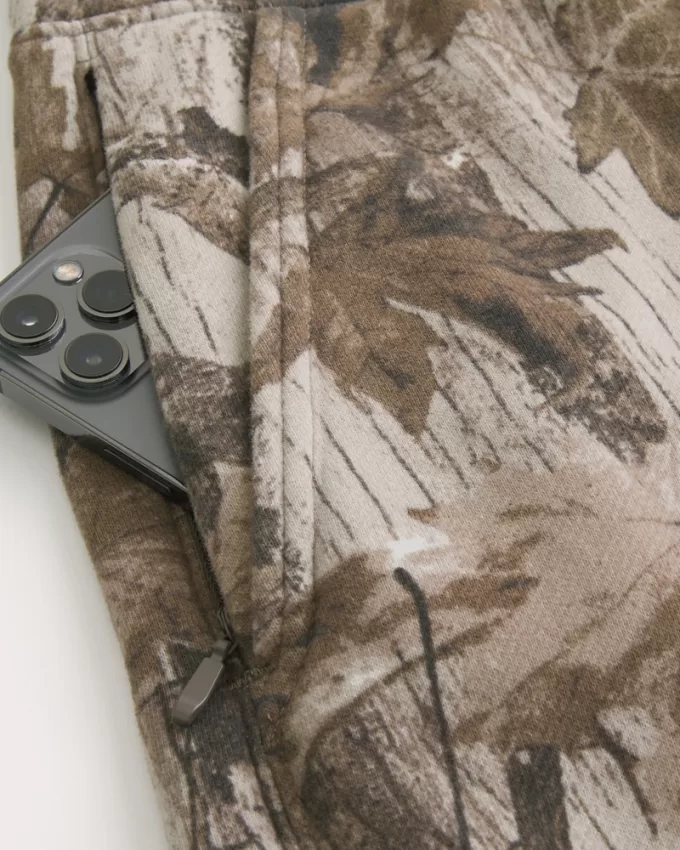 Relaxed Fleece Logo Joggers,Relaxed Fleece Logo Joggers