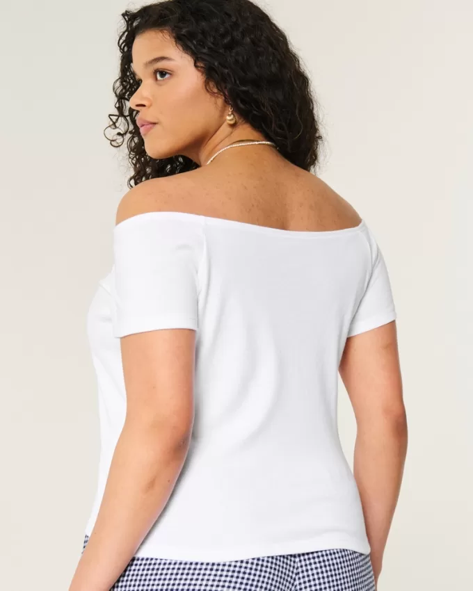 Short Sleeve Skimming Off-the-Shoulder Top,Short Sleeve Skimming Off-the-Shoulder Top