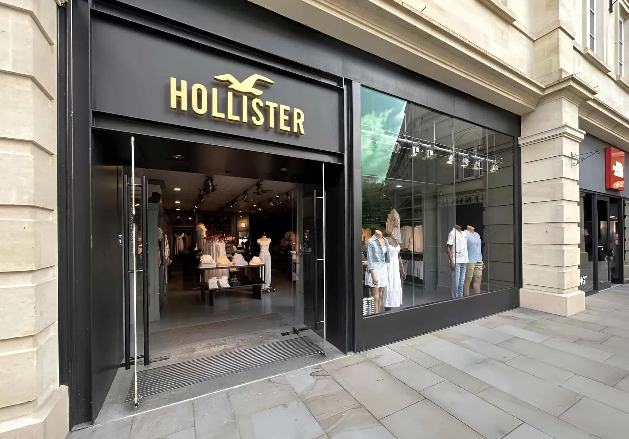 hollister 0 - Hollister Sale